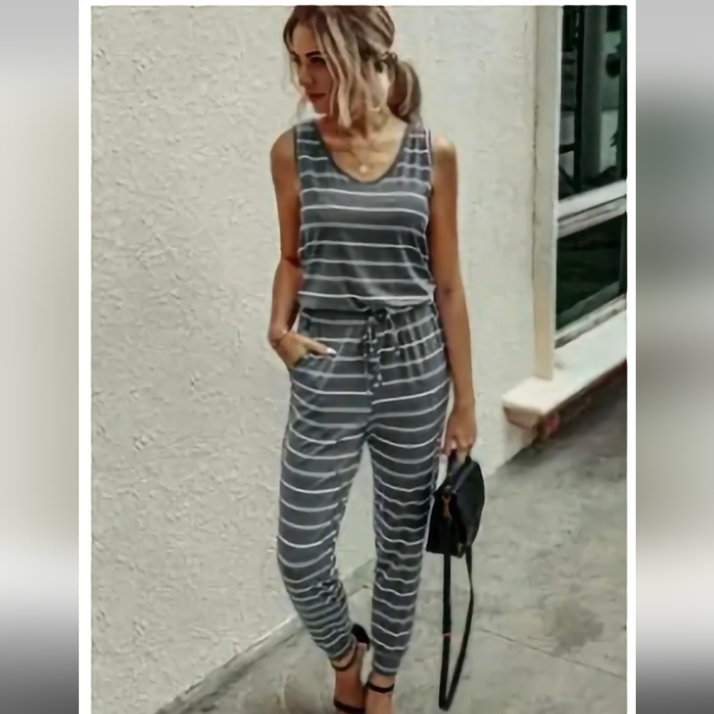 Shein Gray Striped Jumpsuit Small